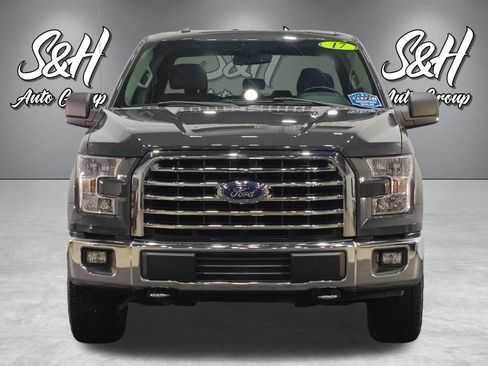 Used 2017 Ford F150 XLT w/ Equipment Group 301A Mid AWD/4WD image 12