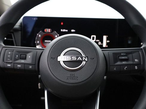 New 2026 Nissan Kicks SV image 9