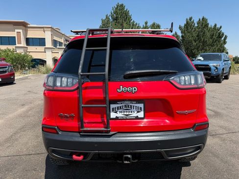 Used 2019 Jeep Cherokee Trailhawk w/ Trailer Tow Group image 4