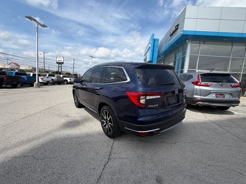 Used 2020 Honda Pilot Touring image 3