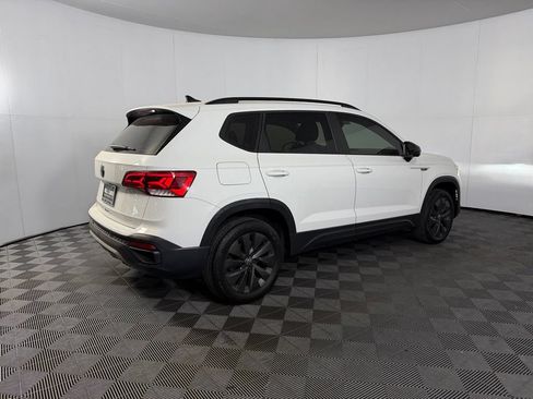 Used 2023 Volkswagen Taos S FWD image 8