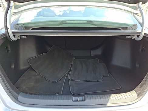 Certified 2024 Honda Accord EX image 29