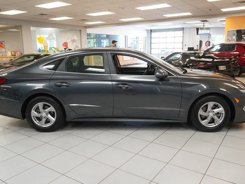 Used 2021 Hyundai Sonata SE w/ Cargo Package FWD image 13