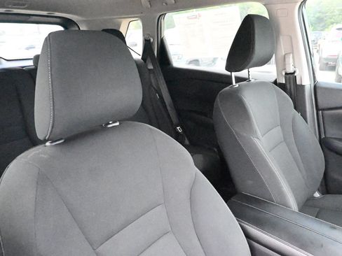 Used 2024 Nissan Rogue S AWD/4WD image 30