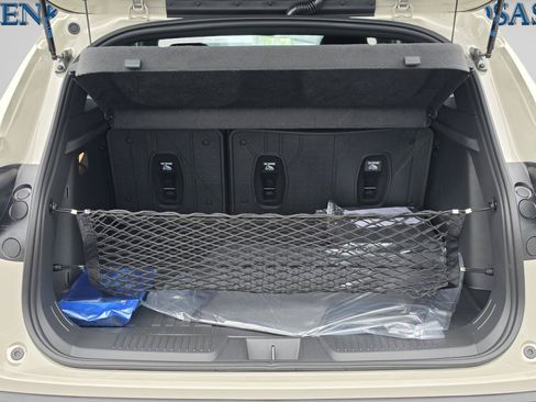 New 2026 Chevrolet Trax RS w/ Driver Confidence Package FWD image 13