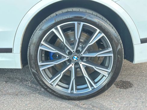 Used 2020 BMW X7 M50i w/ Executive Package image 11