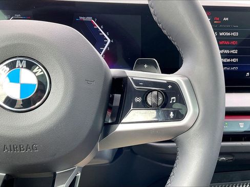 Used 2025 BMW X3 xDrive30i image 23