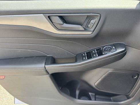 New 2026 Ford Escape Active FWD image 10