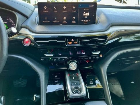 Certified 2023 Acura MDX FWD Technology Package image 23