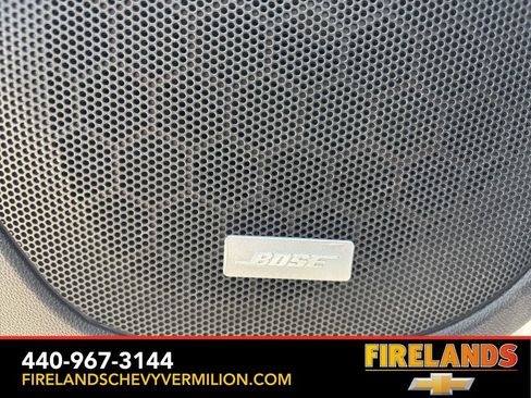 Certified 2023 GMC Acadia SLE w/ Driver Convenience Package image 16