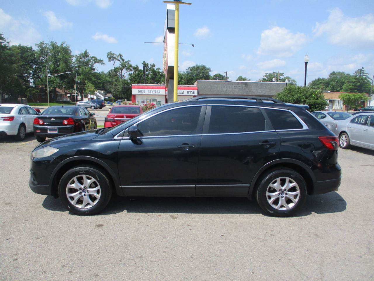 Used 2014 MAZDA CX-9 Touring w/ Touring Technology Package AWD/4WD image 4