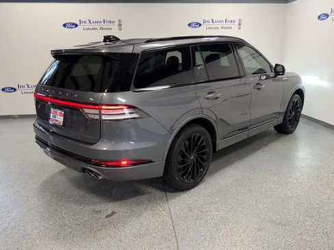 Used 2025 Lincoln Aviator Reserve w/ Equipment Group 201A image 37
