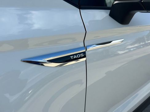 Used 2022 Volkswagen Taos S w/ IQ Drive S Package image 29