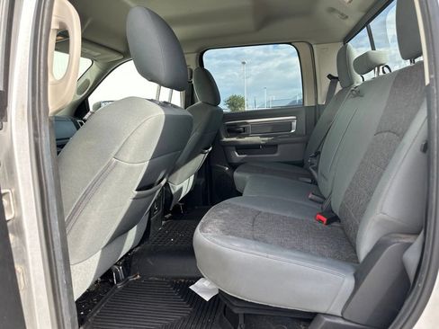 Used 2016 RAM 1500 Big Horn AWD/4WD image 18