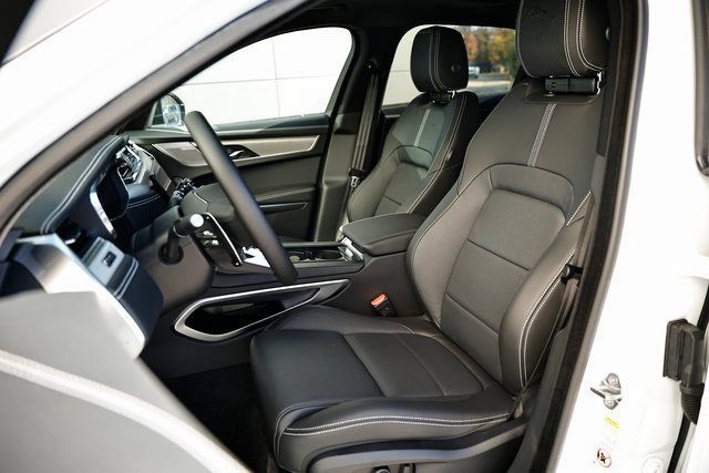 New 2026 Jaguar F-PACE R-Dynamic S AWD/4WD image 18