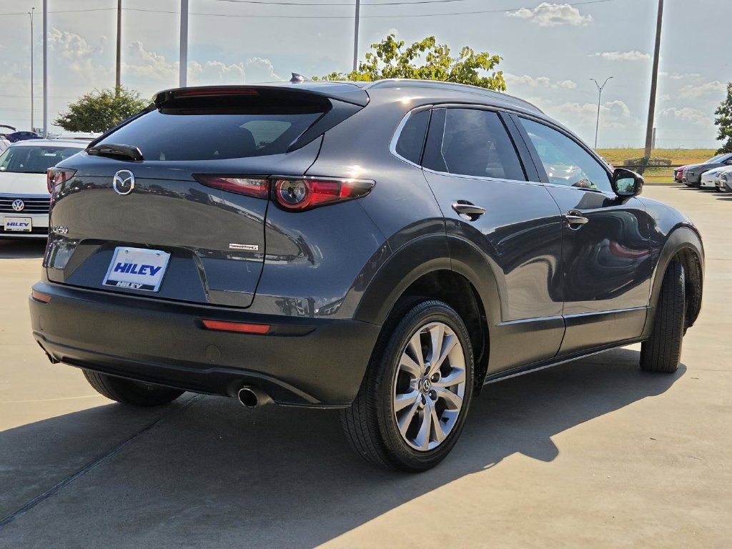Used 2020 MAZDA CX-30 FWD w/ Premium Package image 4