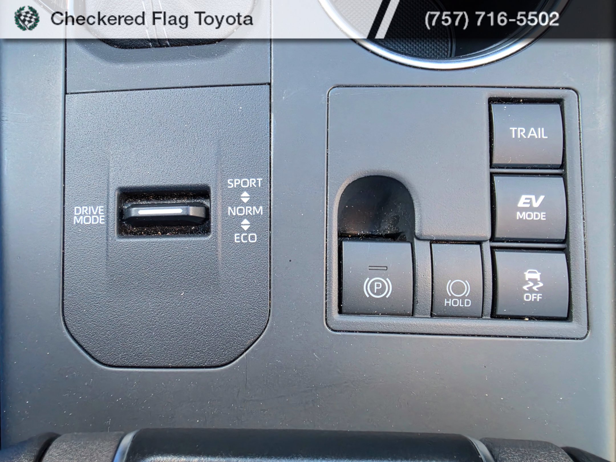 Certified 2026 Toyota Highlander XLE AWD/4WD image 19