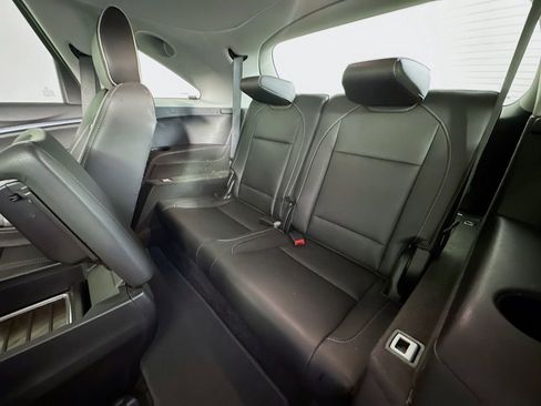 Used 2017 Acura MDX SH-AWD w/ Advance Package image 28