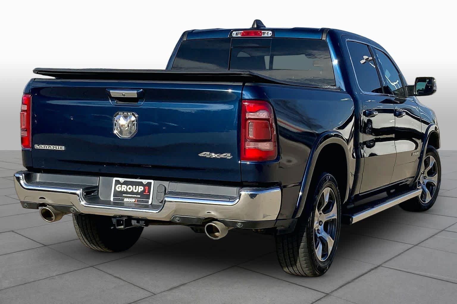 Used 2019 RAM 1500 Laramie AWD/4WD image 13