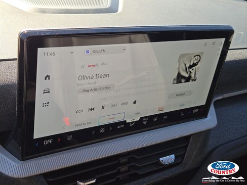 New 2026 Ford Explorer Platinum image 12