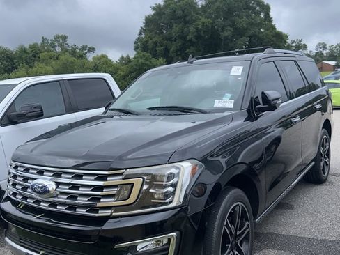 Used 2019 Ford Expedition Limited w/ Special Edition Package RWD image 2