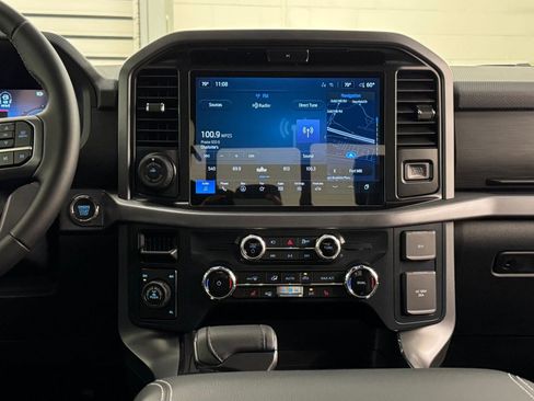 New 2025 Ford F150 XLT w/ Equipment Group 303A High image 25