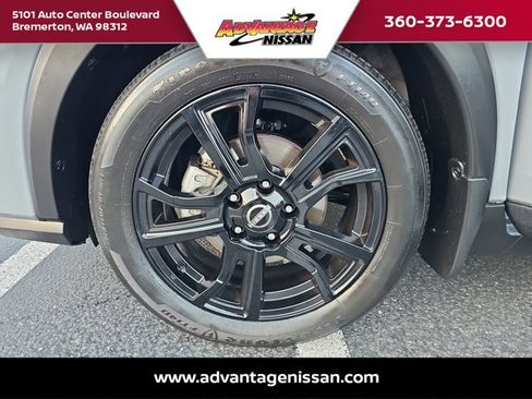 Used 2024 Nissan Kicks SR w/ SR Premium Package image 27