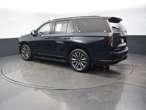 Used 2022 Cadillac Escalade Sport w/ Touring Package image 4