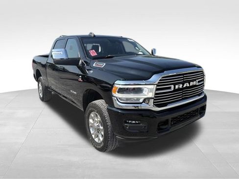 Used 2024 RAM 2500 Laramie w/ Safety Group AWD/4WD image 30