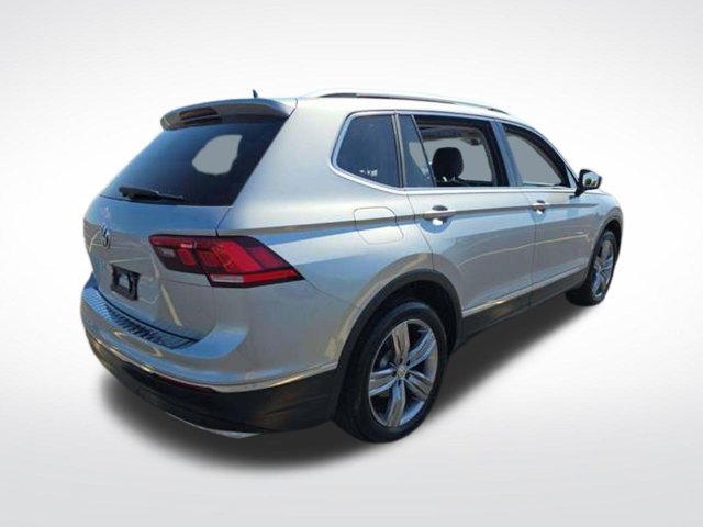 Used 2020 Volkswagen Tiguan SEL FWD image 5