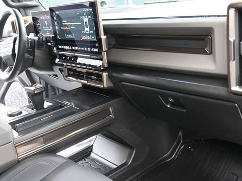 Used 2025 GMC Hummer EV 3X w/ Extreme Off-Road Package AWD/4WD image 27