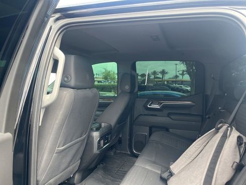 Used 2023 GMC Sierra 1500 Elevation image 12