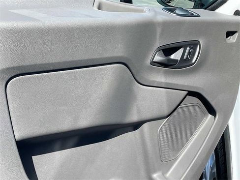 New 2025 Ford Transit 250 Low Roof image 17