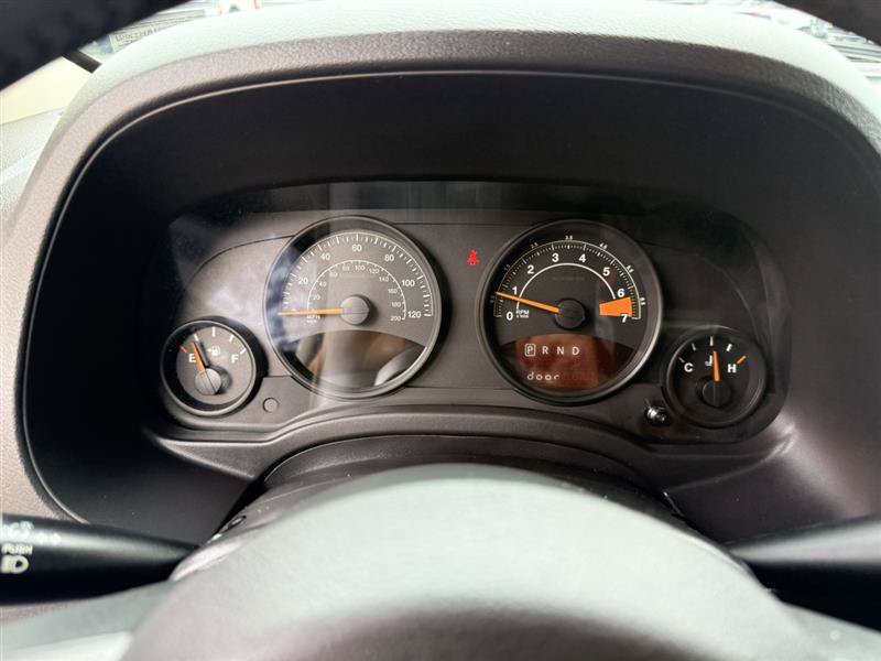 Used 2016 Jeep Patriot Latitude FWD image 23