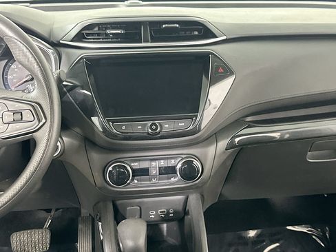 Used 2023 Chevrolet TrailBlazer LT w/ Convenience Package AWD/4WD image 18