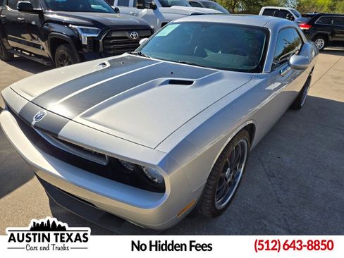 Used 2009 Dodge Challenger SRT8 w/ SRT Option Group II image 1