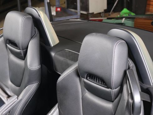 Used 2014 Mercedes-Benz SLK 250 w/ Premium Package image 42