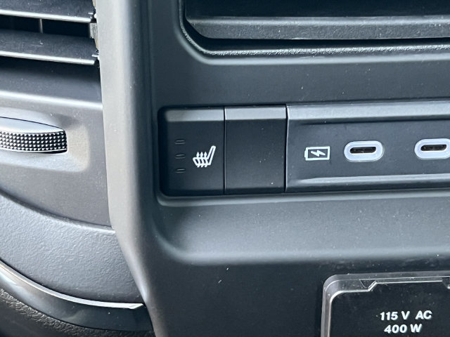 New 2026 RAM 2500 Laramie AWD/4WD image 40