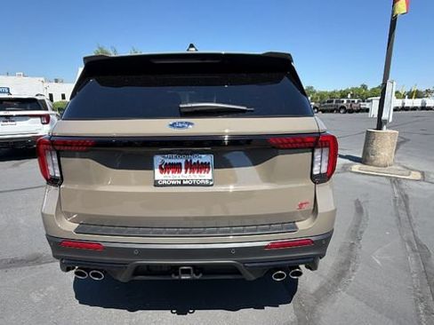 New 2026 Ford Explorer ST w/ Sun And Sound Package AWD/4WD image 5