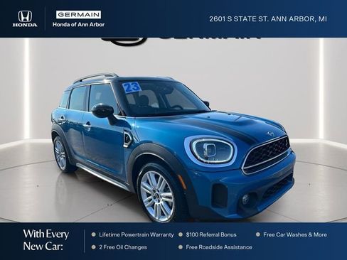 Used 2023 MINI Cooper Countryman S FWD image 1