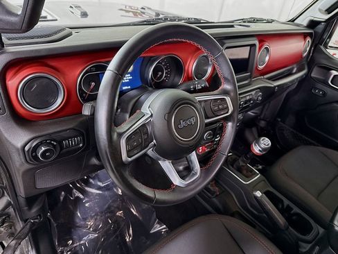 Used 2021 Jeep Wrangler Rubicon AWD/4WD image 3