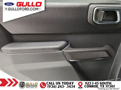 Used 2025 Ford Bronco Outer Banks image 16
