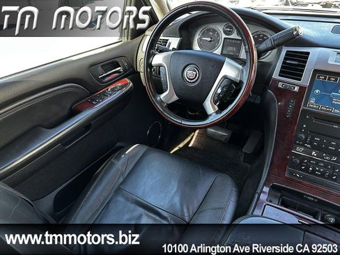 Used 2009 Cadillac Escalade 2WD image 14
