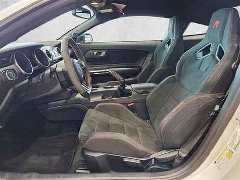 Used 2016 Ford Mustang Shelby GT350R w/ GT350R Equipment Group 920A image 15