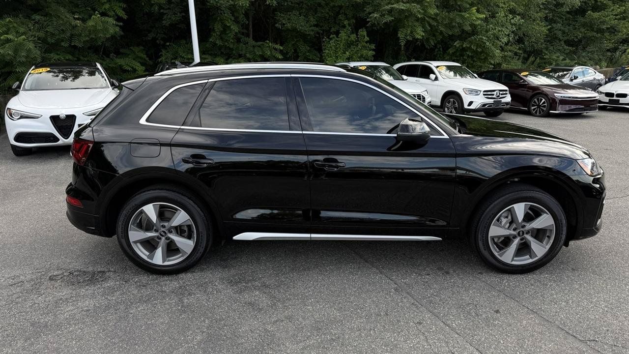 Used 2023 Audi Q5 2.0T Premium w/ Convenience Package AWD/4WD image 14