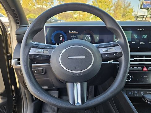 Certified 2025 Hyundai Santa Cruz SEL image 22