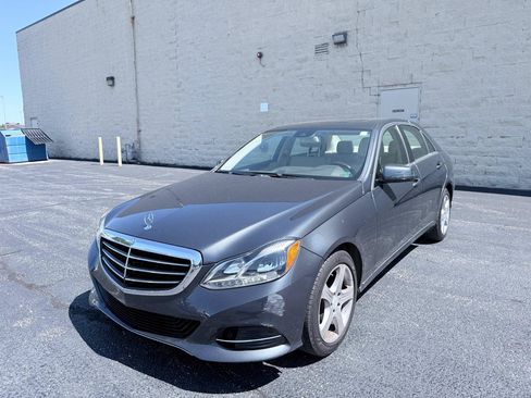 Used 2014 Mercedes-Benz E 350 4MATIC Sedan image 1