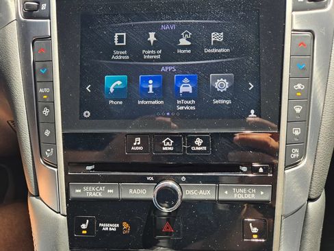 Used 2018 INFINITI Q60 3.0t Luxe w/ Sensory Package 3.0T Luxe AWD/4WD image 33