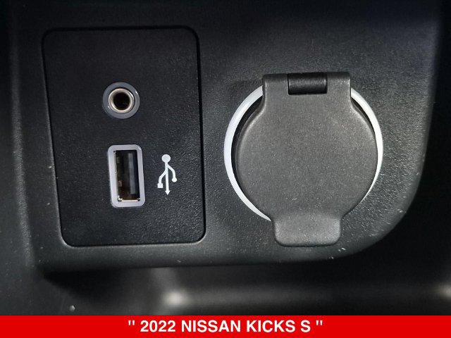 Certified 2022 Nissan Kicks S FWD image 27