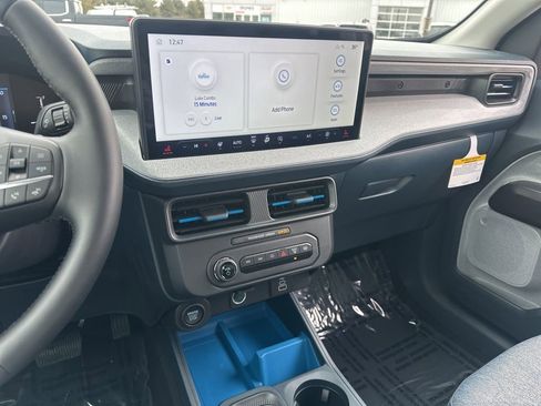 New 2026 Ford Maverick XLT w/ XLT Luxury Package image 41